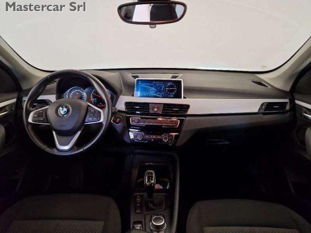 BMW X1 X1 sdrive16d Business Adv. auto - targa GE255CB