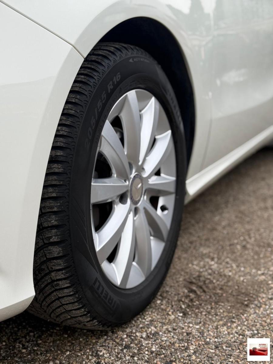 MERCEDES - Classe A - 160 CDI Premium