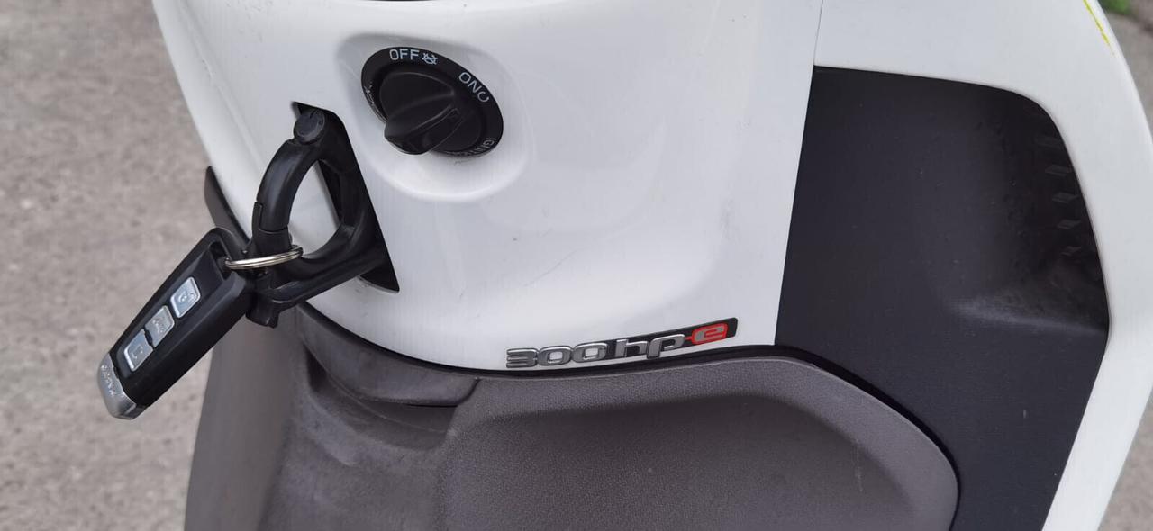 Piaggio Beverly 300 del 2023