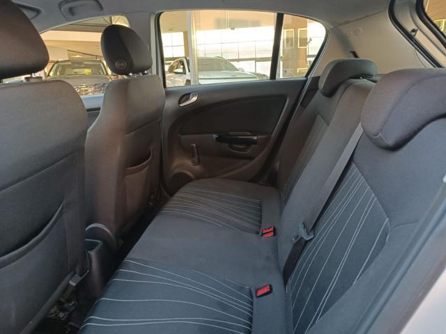 OPEL Corsa 1.2 5 porte Club