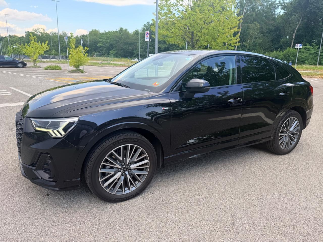 Audi Q3 SPB 40 TDI quattro*Automatik*S Line esterno*Cecrhi*