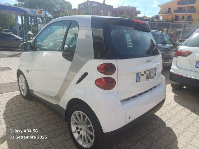 SMART ForTwo 800 33 kW coupé passion cdi