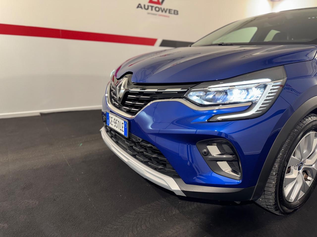 Renault Captur Plug-in Hybrid E-Tech 160 CV Initiale Paris