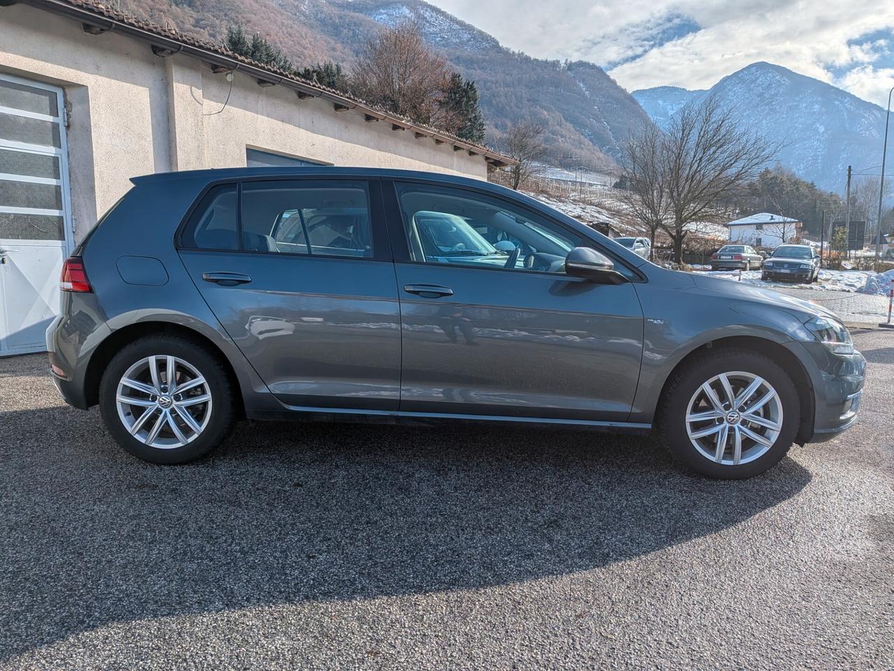 VW GOLF 7.5 2.0 TDI 150CV DSG