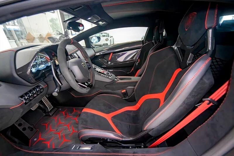 Lamborghini Aventador SVJ 6.5 V12 NOLEGGIO LUNGO TERMINE - LEASING FULL INCLUSIVE