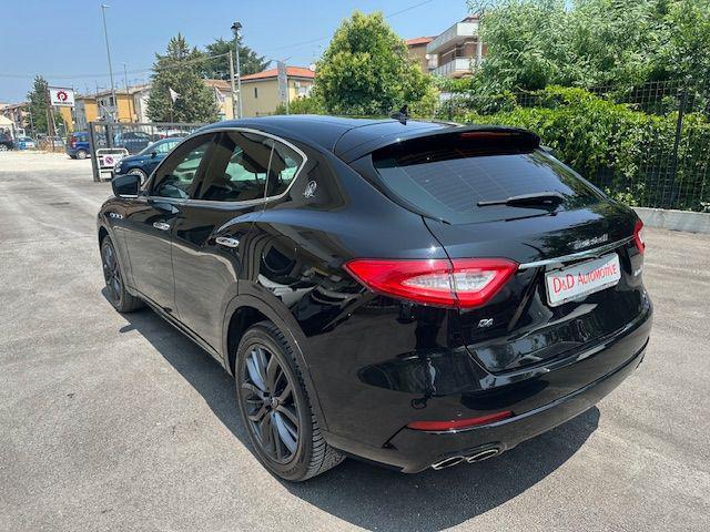MASERATI Levante V6 Diesel AWD Gransport