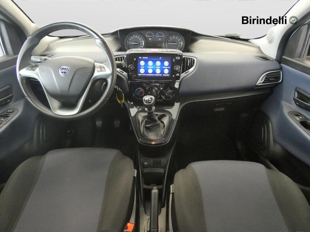 LANCIA Ypsilon 3ª serie - Ypsilon 1.0 FireFly 5 porte S&S Hybrid Platino