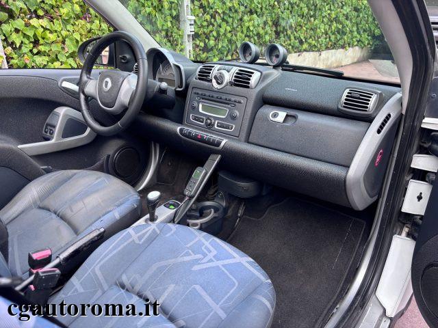 SMART ForTwo 1000 52 kW MHD CABRIO-SERVOSTERZO