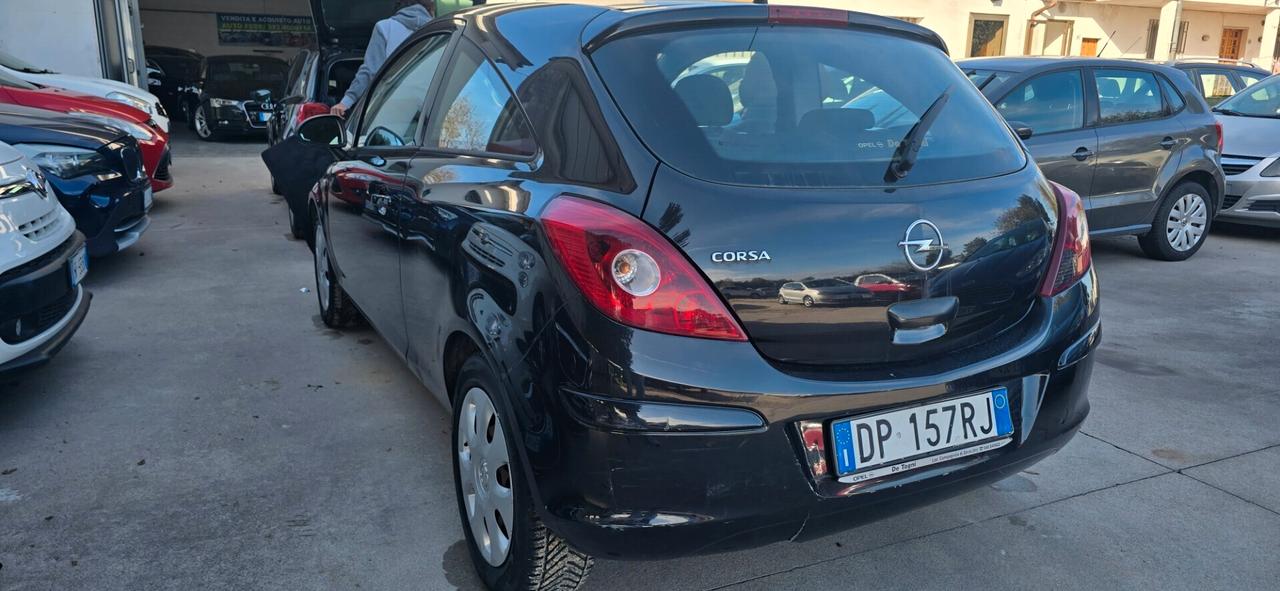 Opel Corsa 1.2 3 porte Sport