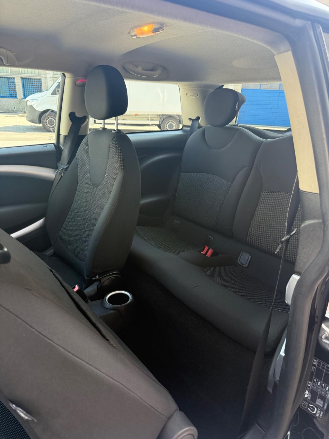 Mini 1.6 16V One 75cv