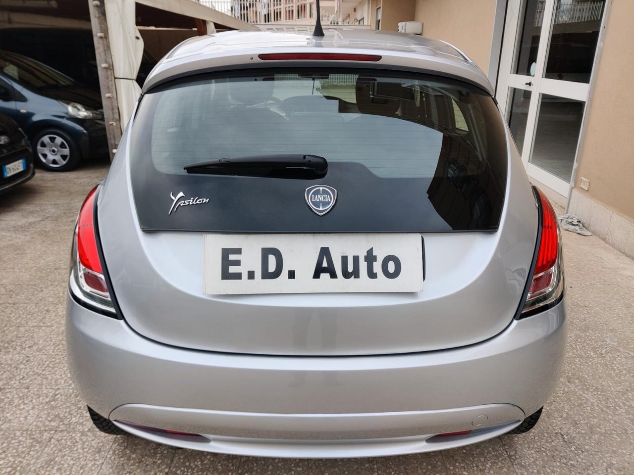 Lancia Ypsilon 1.2 Benzina