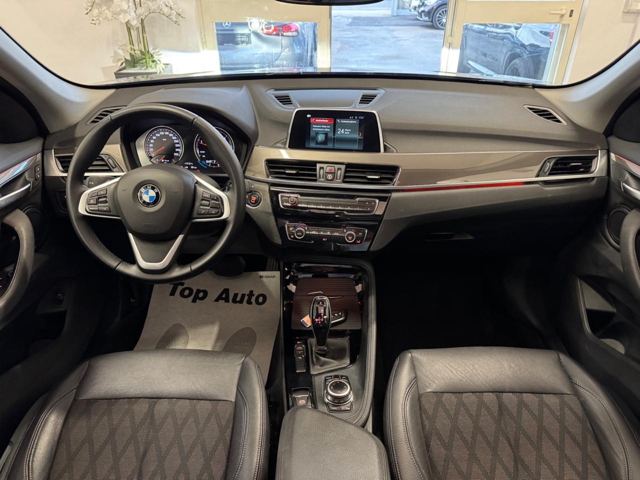BMW X1 SDRIVE 18d AUT. XLINE - TETTO