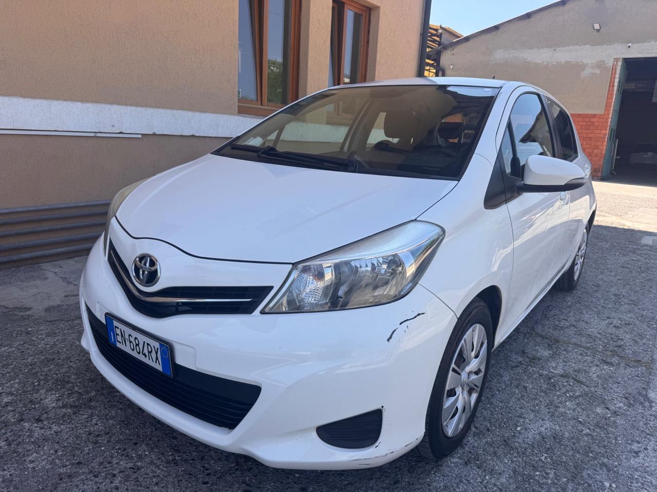 Toyota Yaris 1.3 5 porte Active