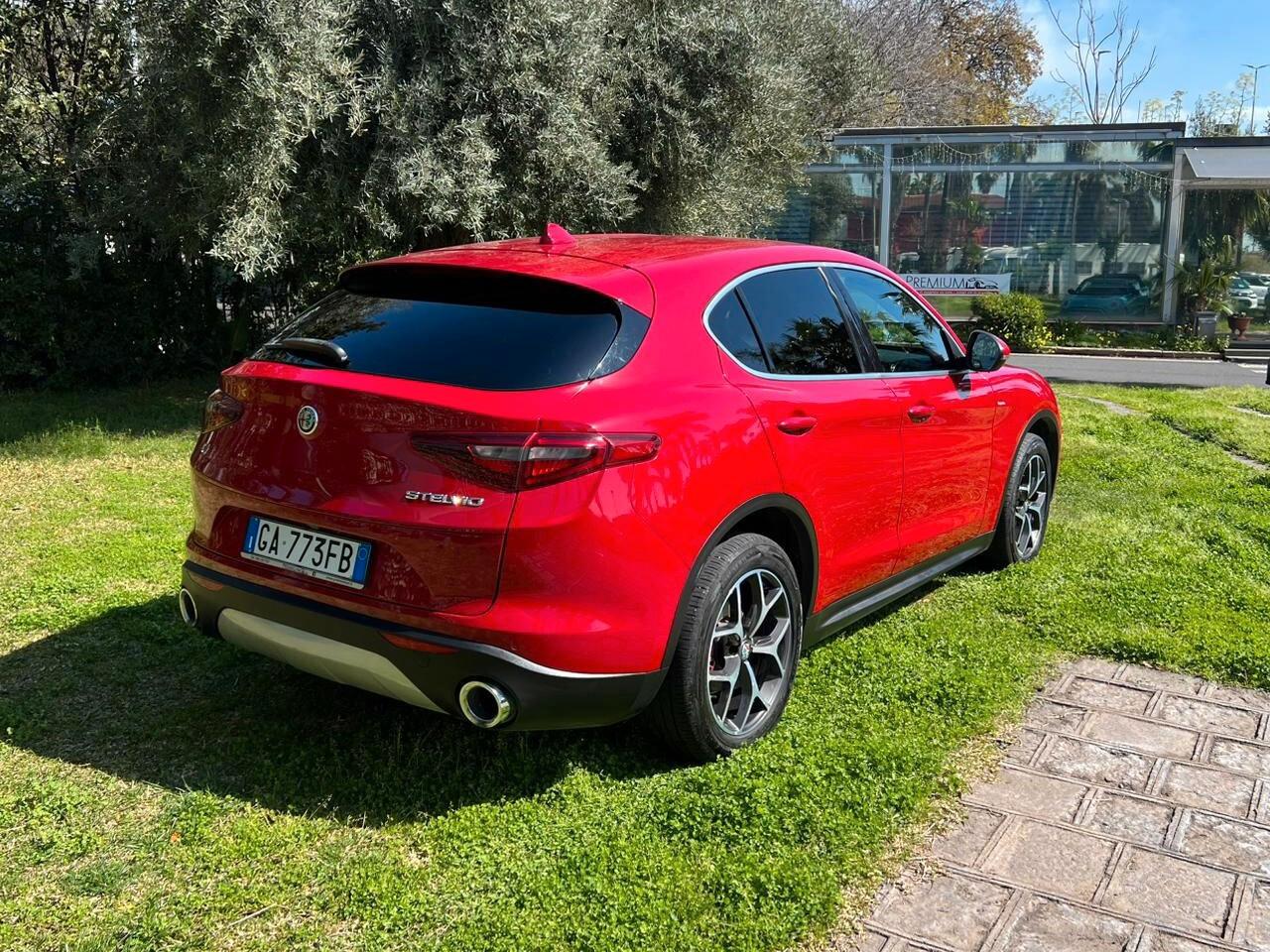 Alfa Romeo Stelvio 2.2 Turbodiesel 190 CV AT8 Q4 Business