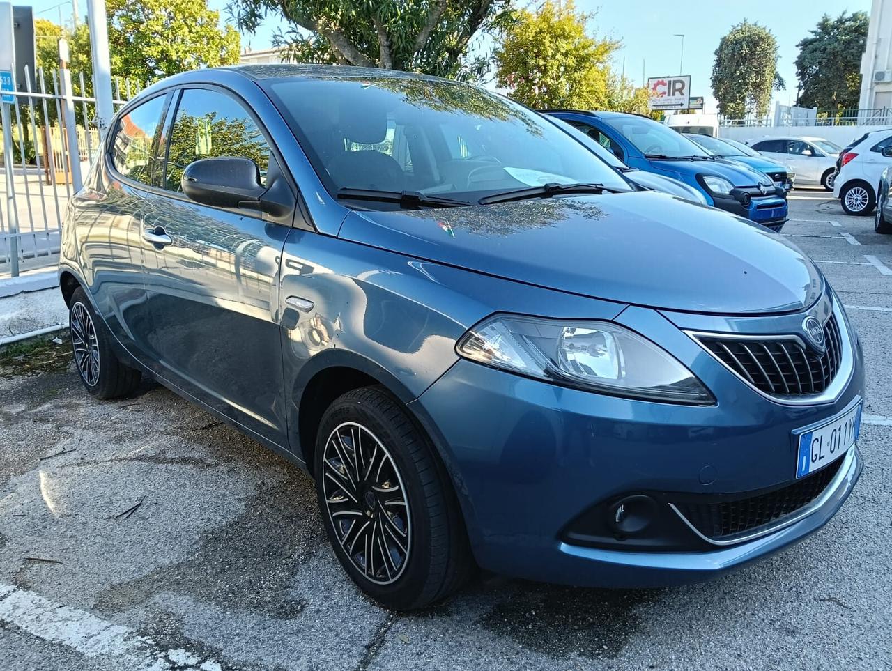LANCIA YPSILON 1.0 HYBRID S&S