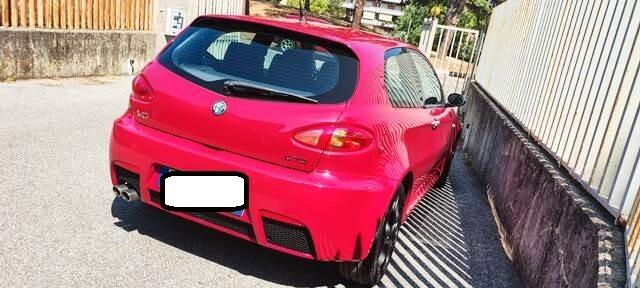 Alfa Romeo 147 3.2i V6 24V cat 3 porte GTA
