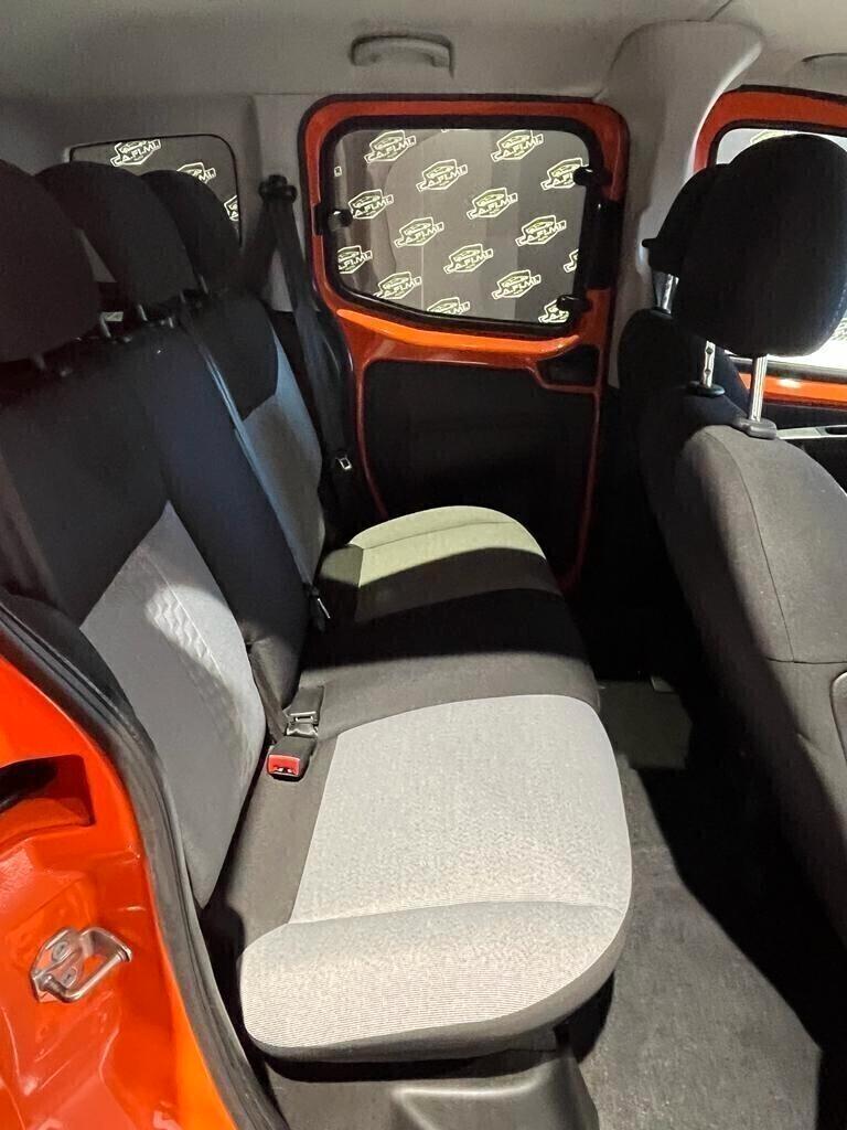 Fiat Qubo 1.4 8V 77 CV Lounge