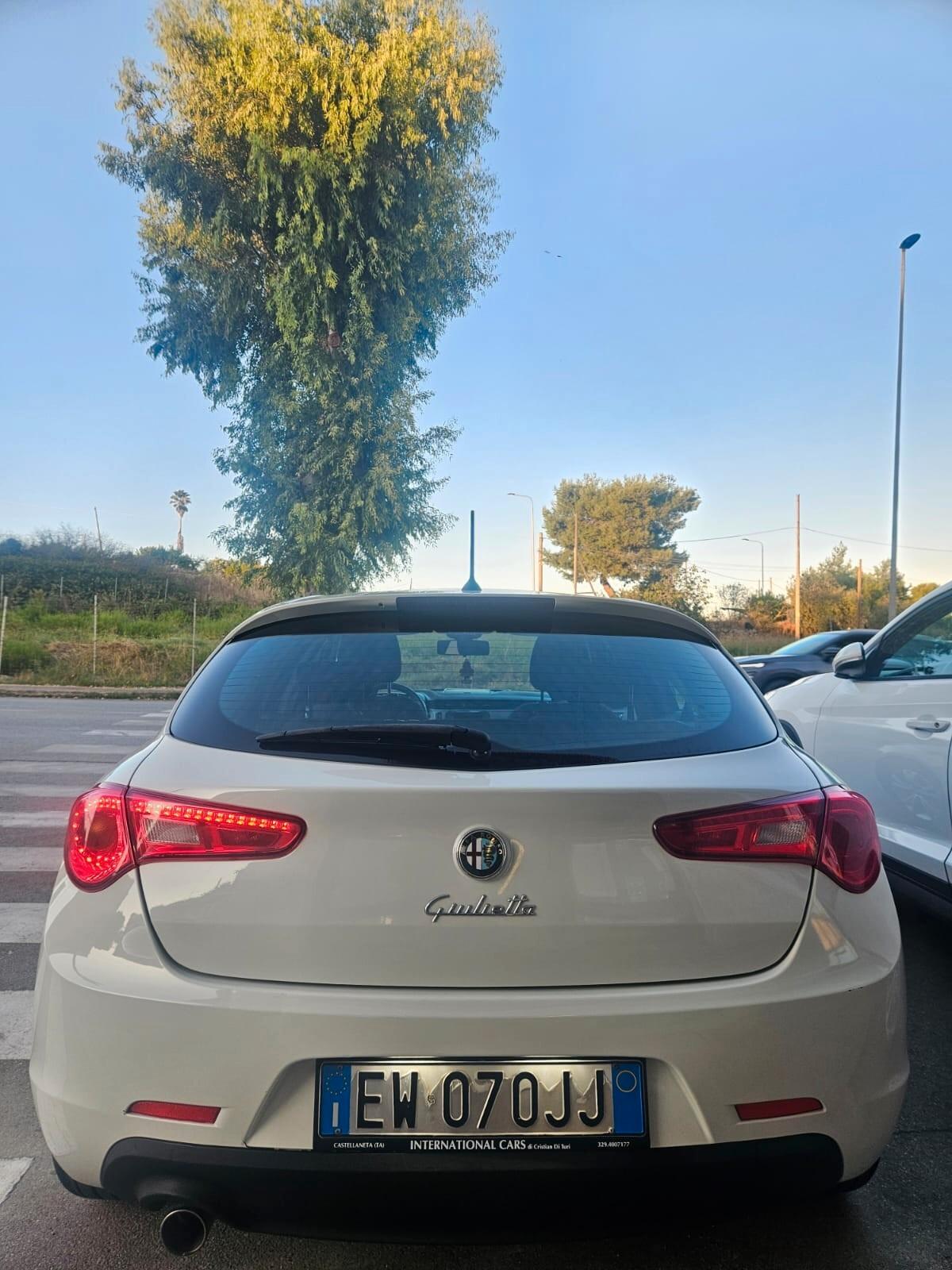 Alfa Romeo Giulietta 1.6 JTDM 105CV