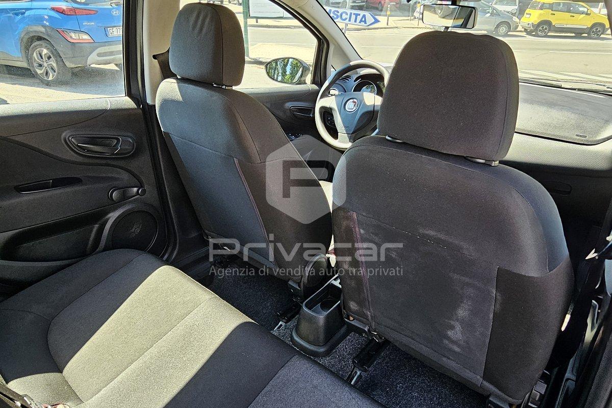 FIAT Punto 1.2 8V 5 porte Street