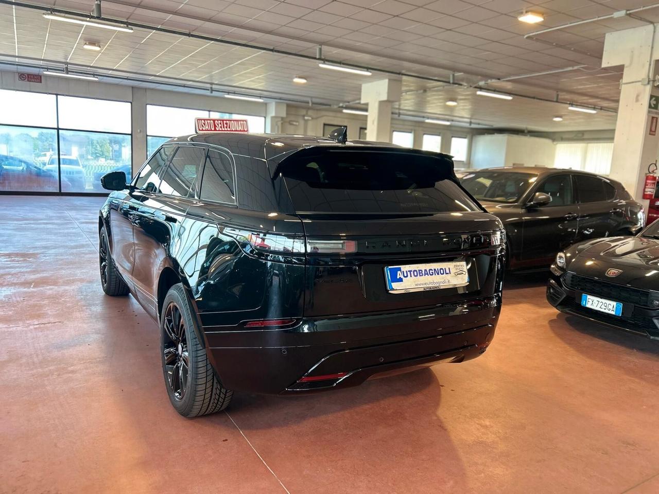 Land Rover Range Rover Velar R-DYNAMIC SE 2.0 Si4 250 CV Aut. 1200 KM