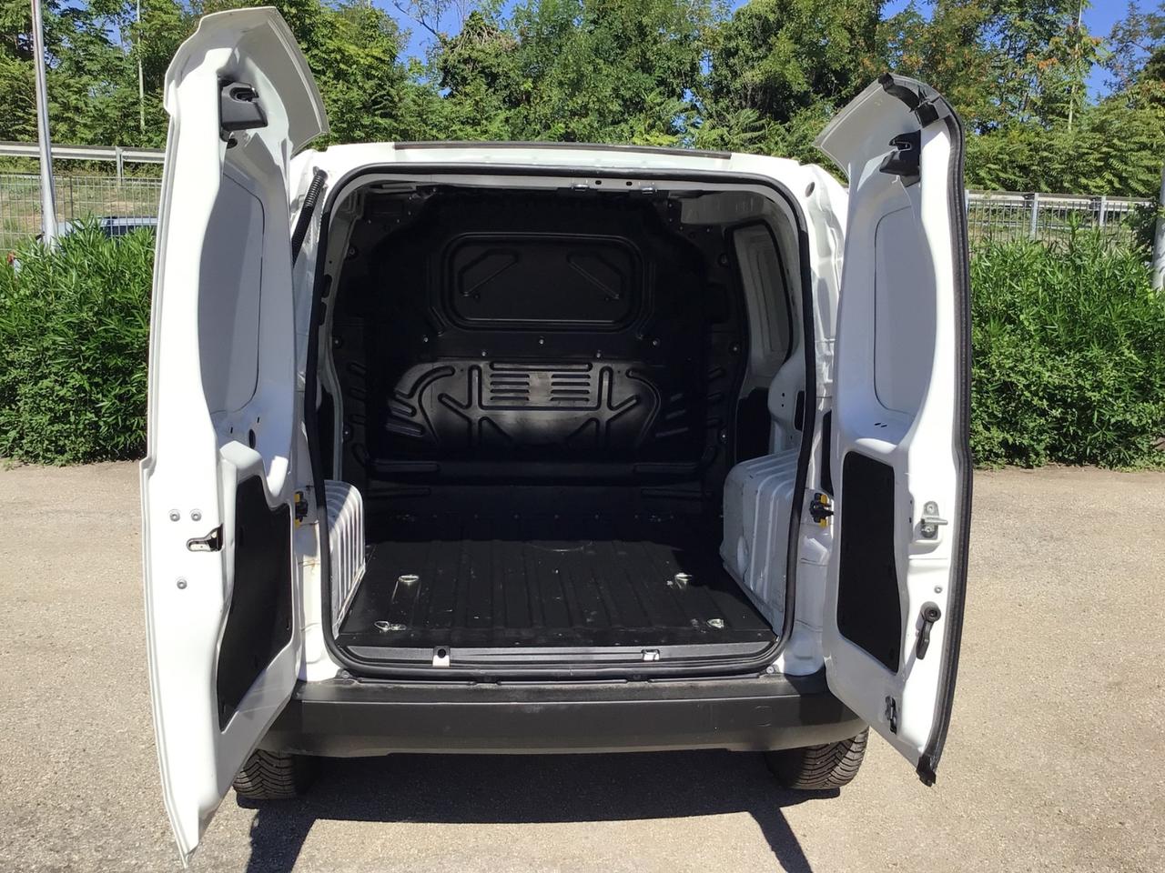 Fiat Fiorino 1.3 MJT 95CV Cargo SX