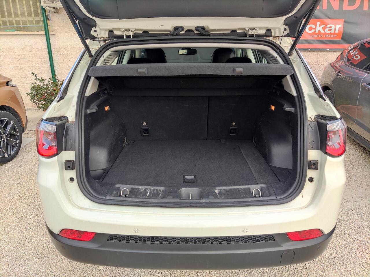 Jeep Compass 1.3 T4 190CV PHEV AT6 4xe Business