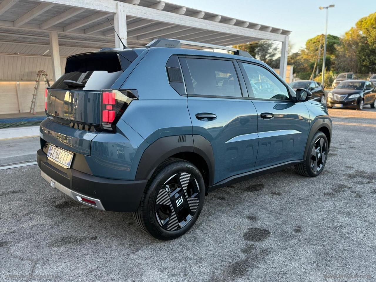 FIAT Grande Panda 1.2 Hybrid 110 S&S La Prima