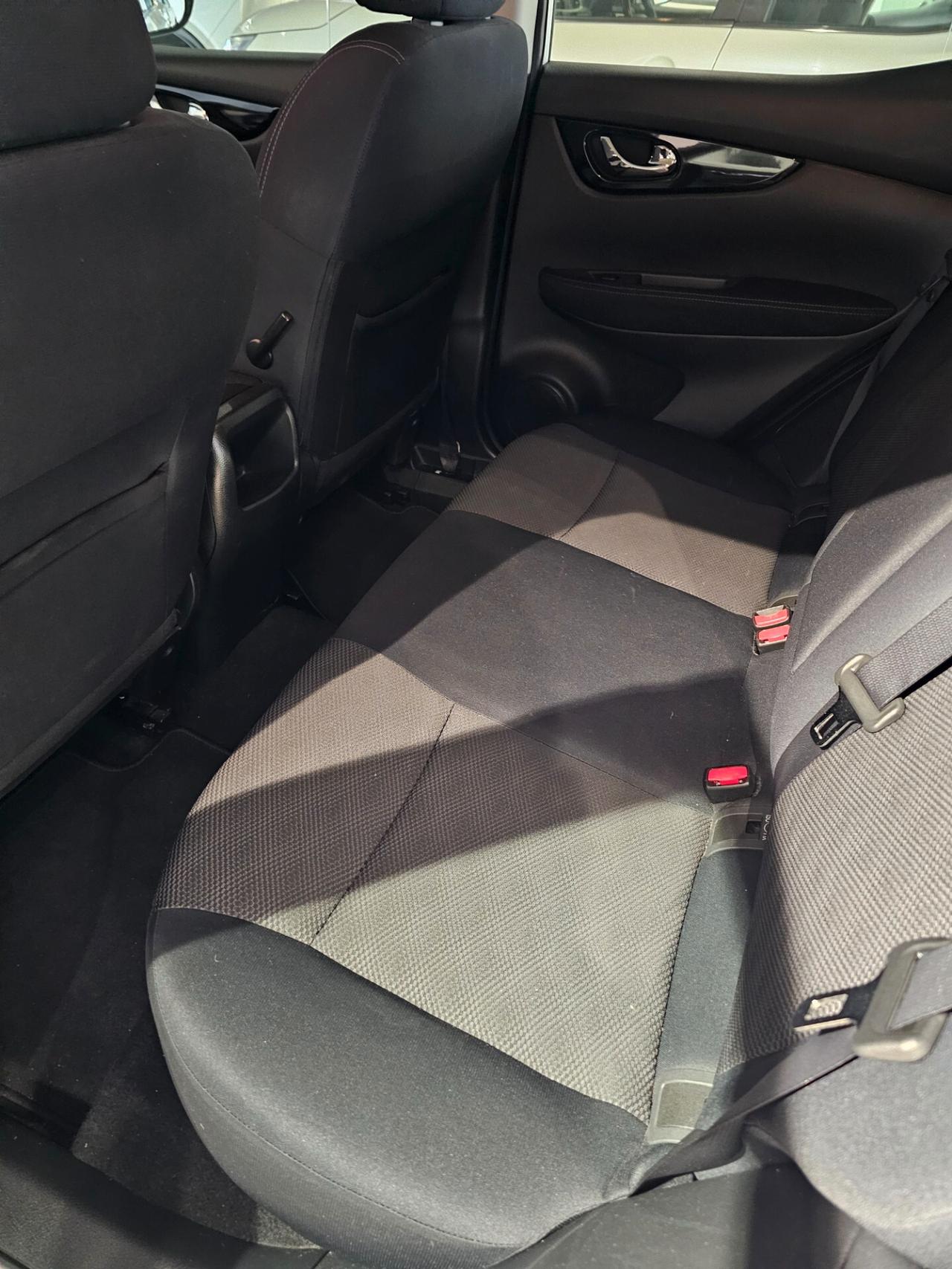 Nissan Qashqai 1.6 dCi 2WD Business