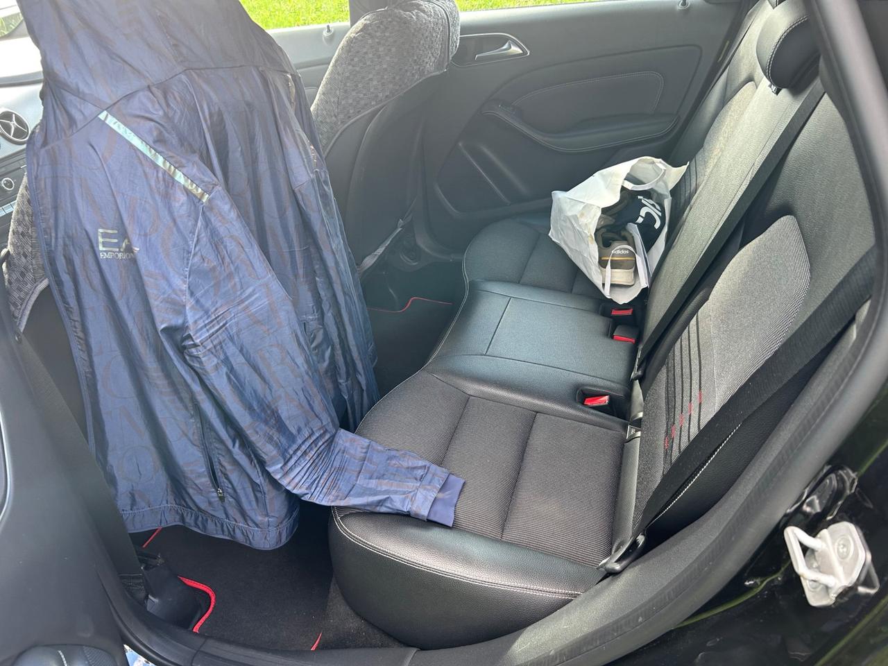 Mercedes-benz B 180 d Premium