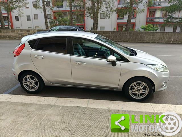 FORD Fiesta 1.4 aut. 5 porte Titanium