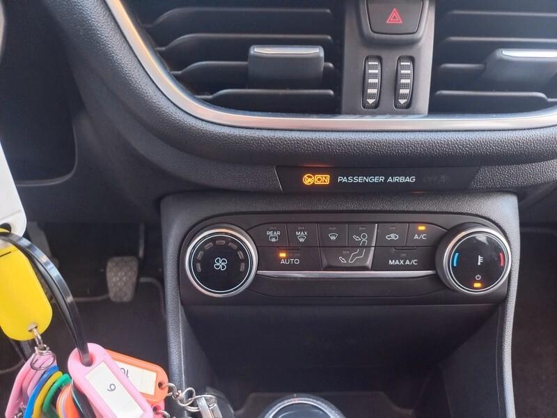 Ford Fiesta 1.0 Ecoboost Hybrid 125 CV 5 porte Titanium