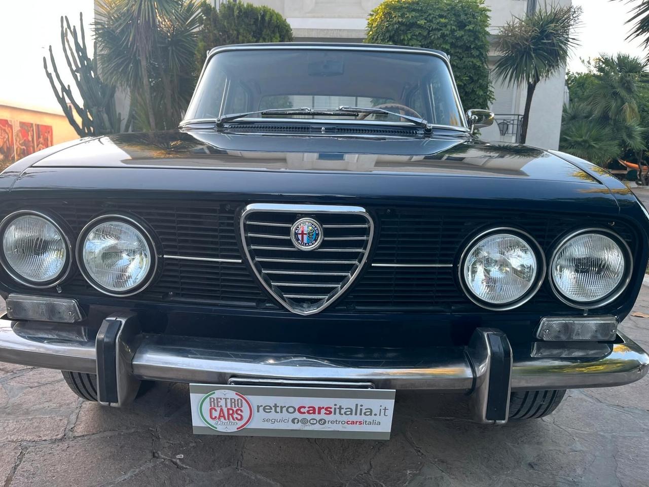 Alfa Romeo 2000 berlina