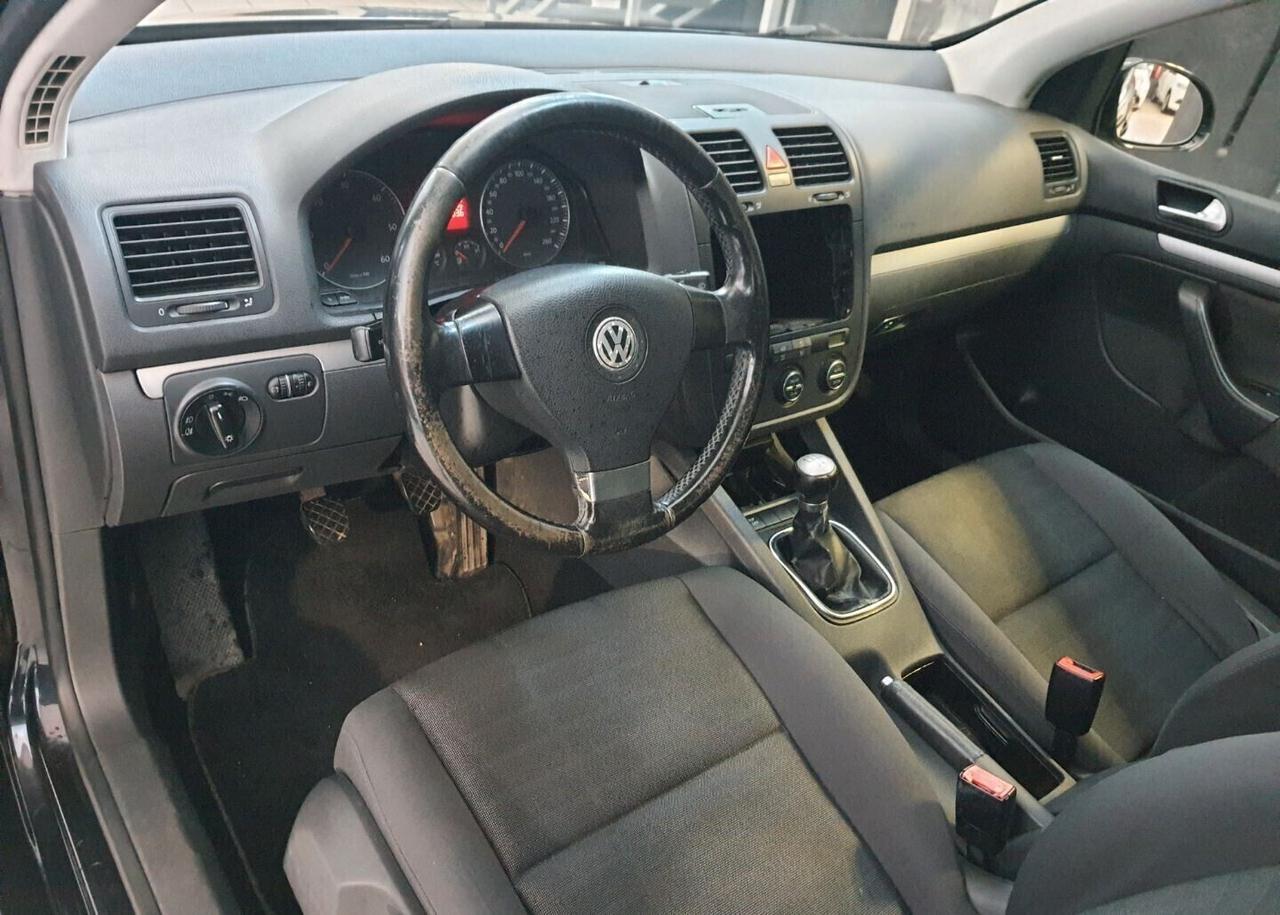 VOLKSWAGEN GOLF 5 1.900 TDI 105cv 5Porte