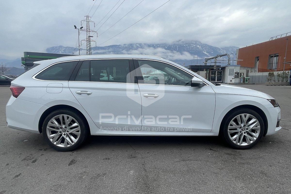 SKODA Octavia 2.0 TDI 150 CV DSG Wagon Sportline