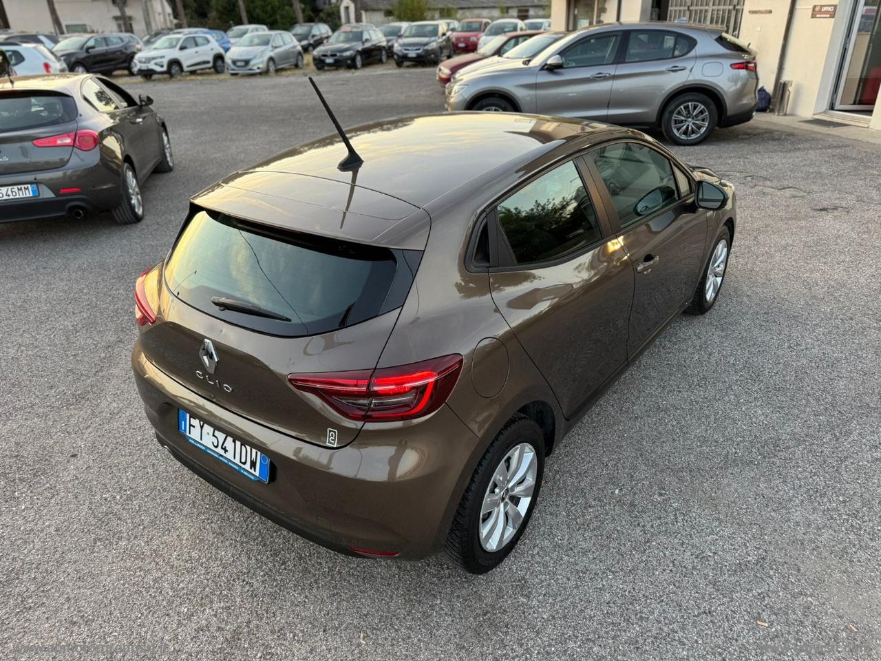 RENAULT Clio TCe 12V 100 CV 5p. Edition One