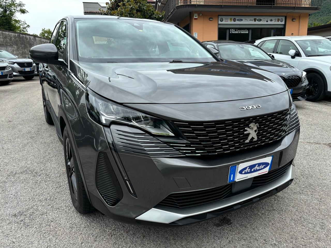 Peugeot 3008 BlueHDi RESTYLING 130 S&S EAT8 Allure MY 22 LED- MATIX