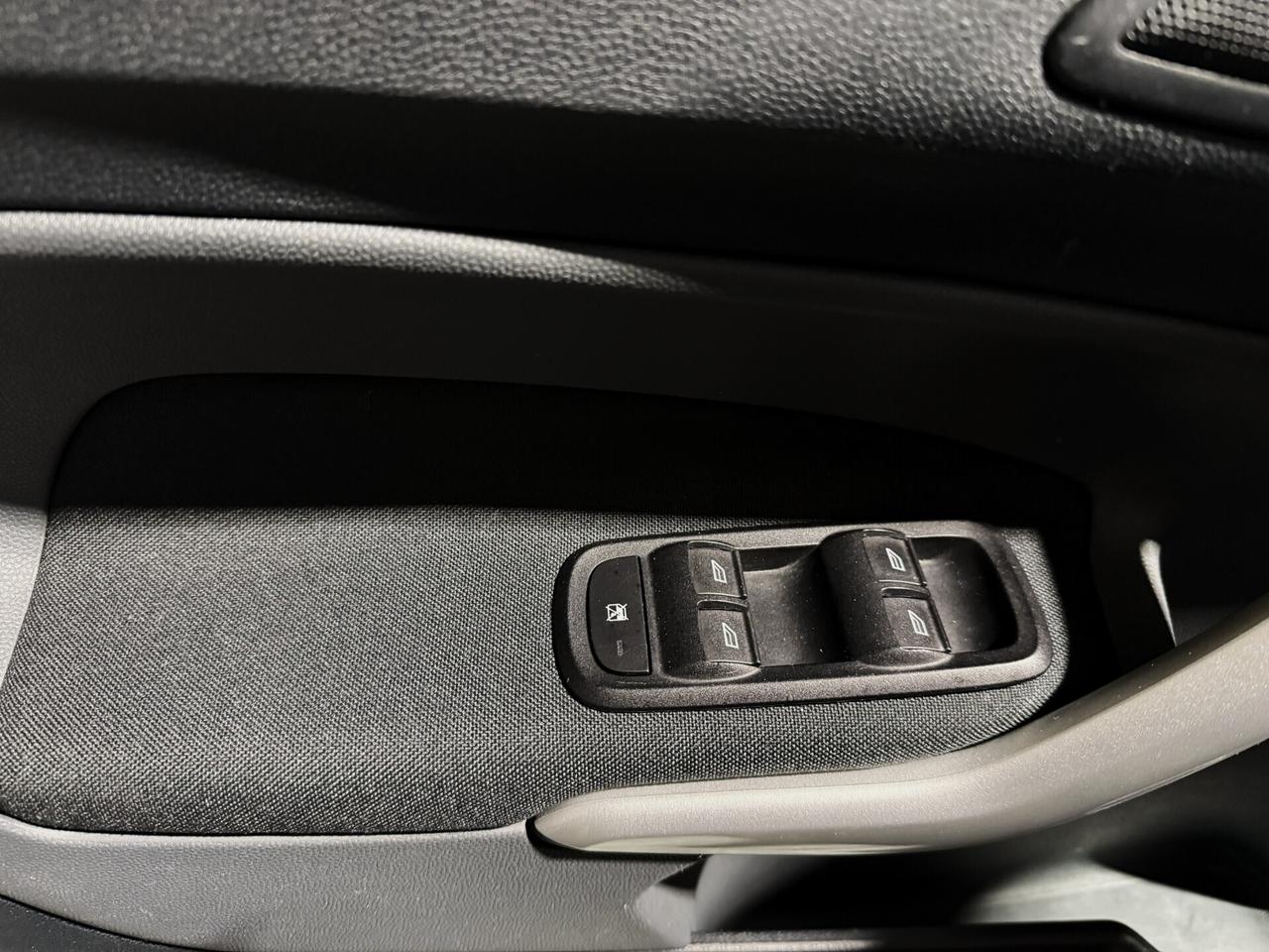 FORD FIESTA 1.6TDCI TITANIUM KEYLESS UNICO PROP.