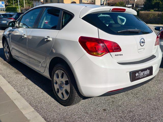 OPEL Astra 1.4 100CV 5 porte Cosmo