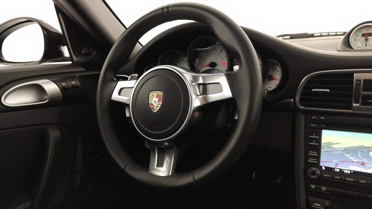 PORSCHE 911 Coupe 3.8 Carrera 4S