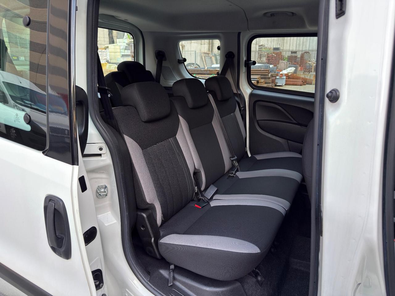 FIAT DOBLO 1.6 MJT 120cv 7 POSTI EURO 6D PERFETTA