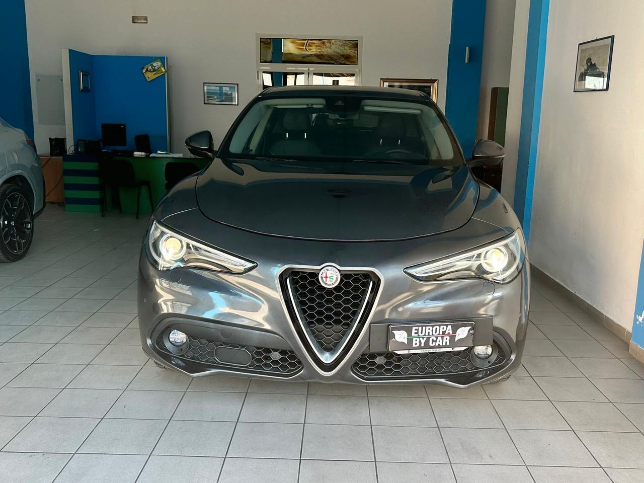 Alfa Romeo Stelvio 2.2 Turbodiesel 180 CV AT8 RWD Executive