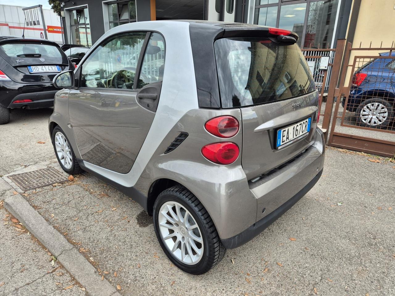 Smart ForTwo 1000 52 kW coupé passion