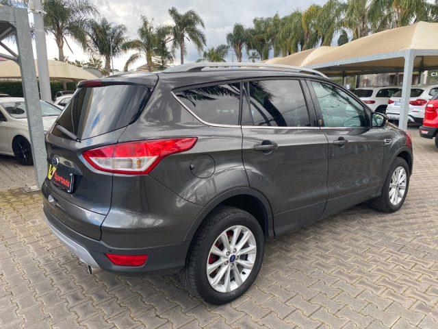 FORD Kuga 2.0 TDCI 150 CV 4WD Powershift Titanium