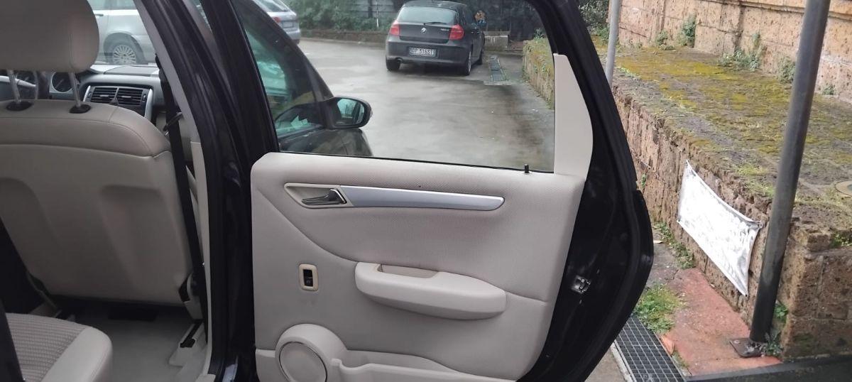 MERCEDES - Classe B - 200 CDI Chrome