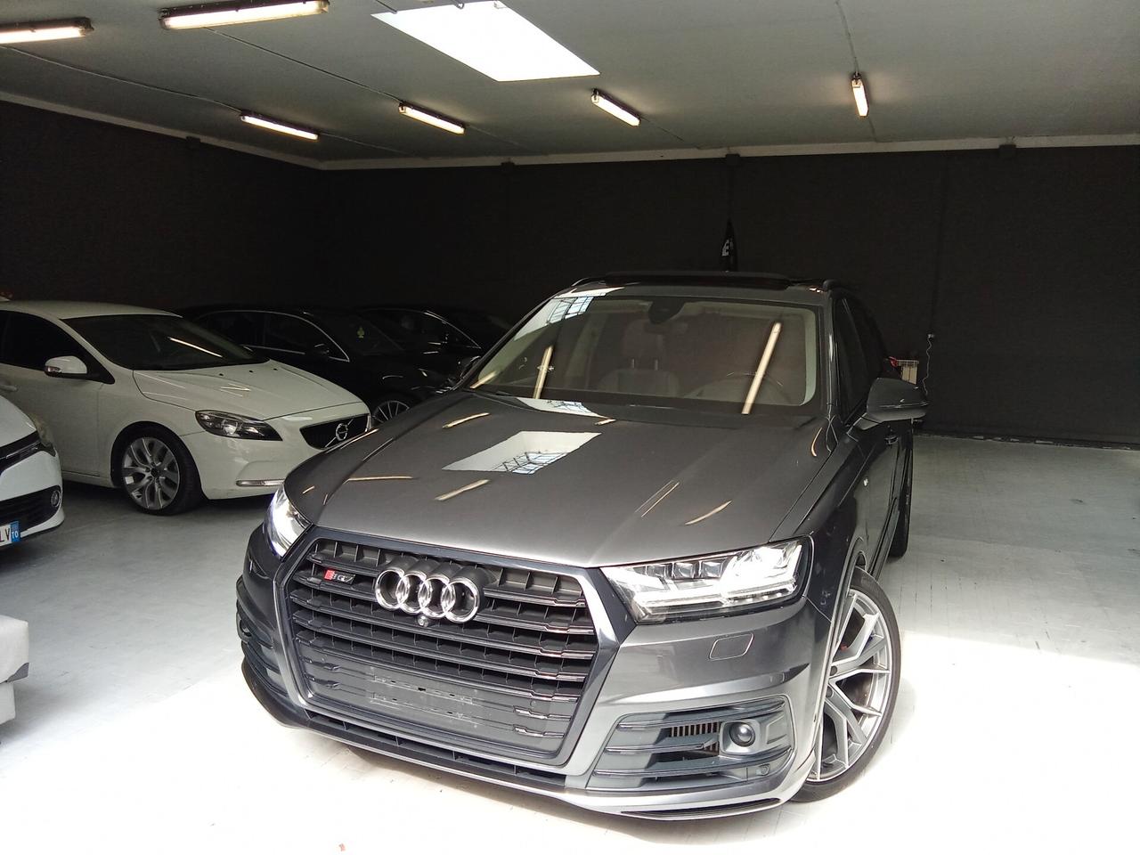 Audi Q7 SQ7 4.0 V8 TDI quattro tiptronic Business Plus