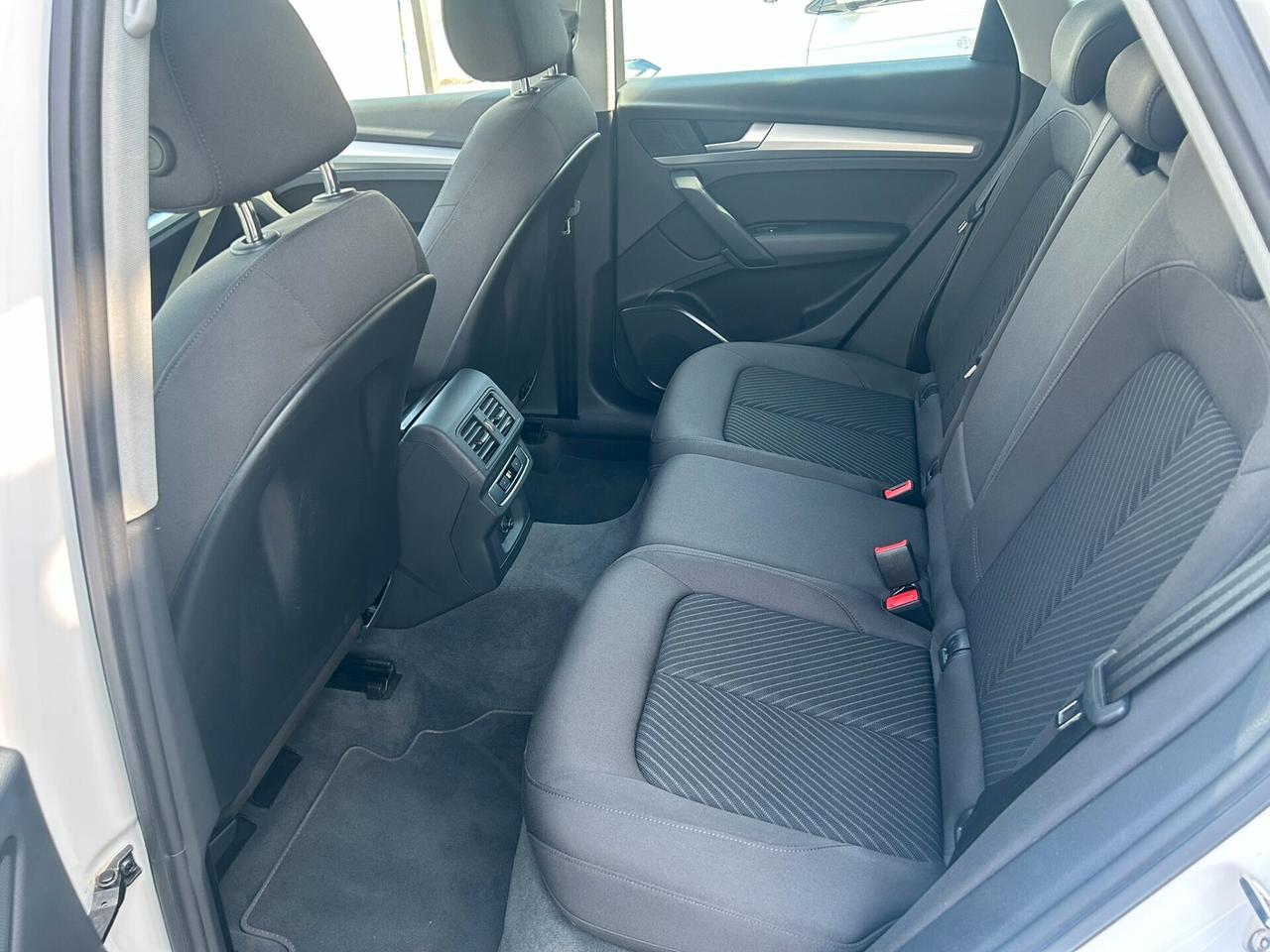 Audi Q5 40 2.0 TDI 204CV QUATTRO S-Tronic Business