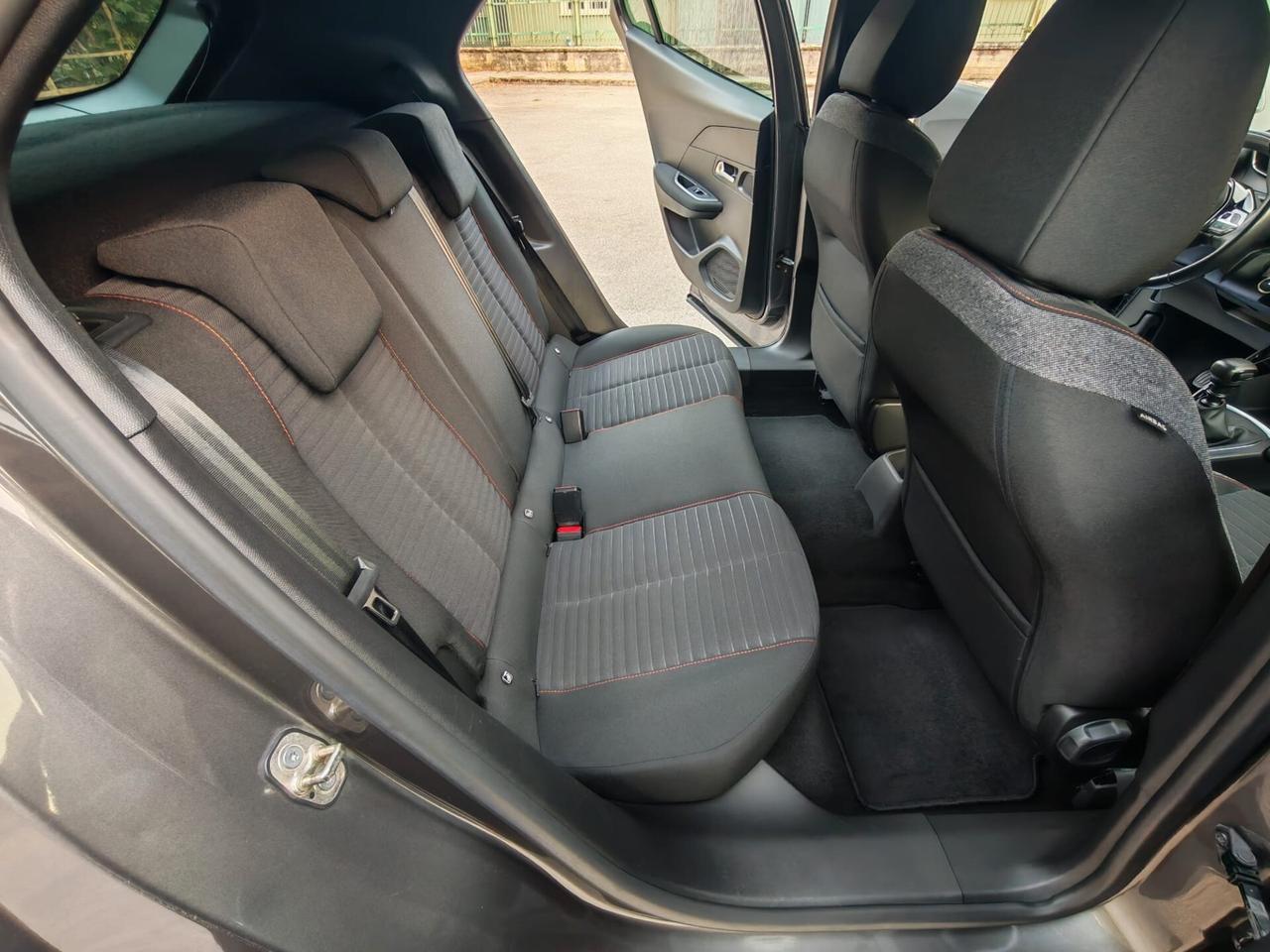 Peugeot 2008 crossover 1.5 bluehdi Active S&S