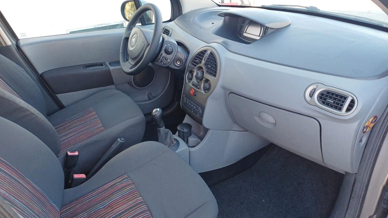 Renault Modus 1.2 16V Dynamique 2009