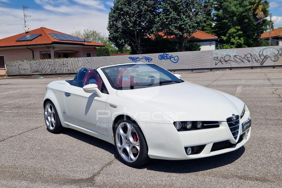 ALFA ROMEO Spider 1750 TBi