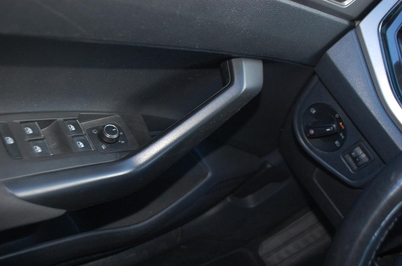 Volkswagen Polo 1.0 TSI Comfortline 95CV DSG Uff Italy Led Clima